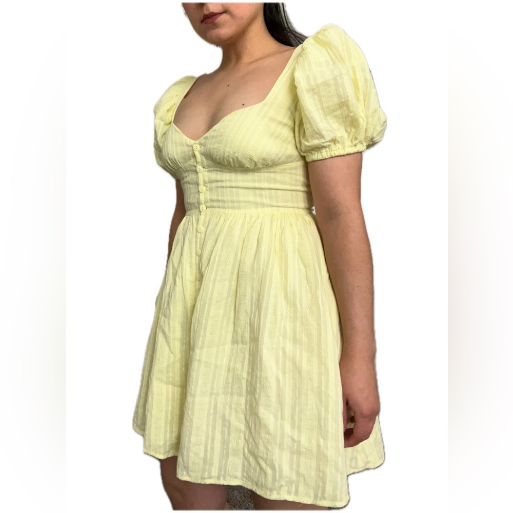 Puff sleeve yellow mini dress